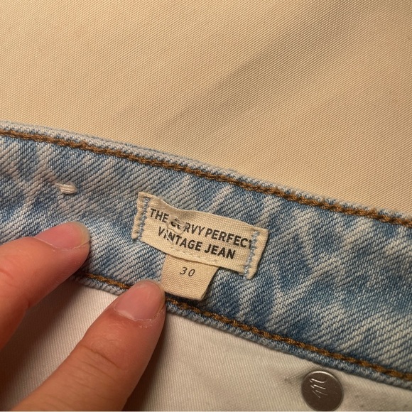 Madewell- The Curvy Perfect Vintage Jean Size 30 Light Merle Wash 90s Straight - Picture 9 of 10